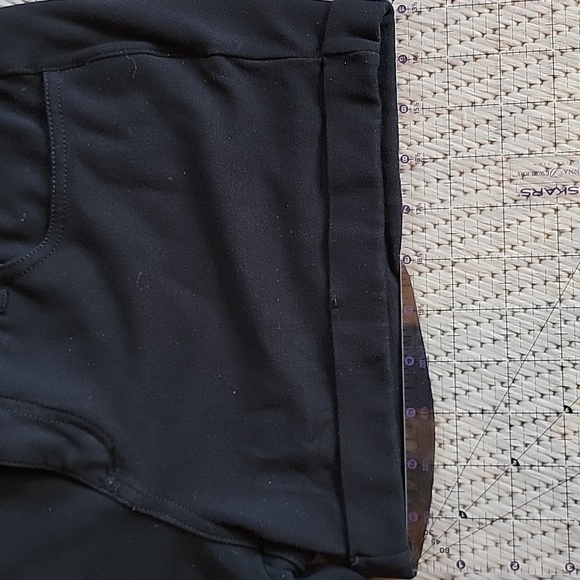 Joyous Black Shorts - Picture 4 of 7
